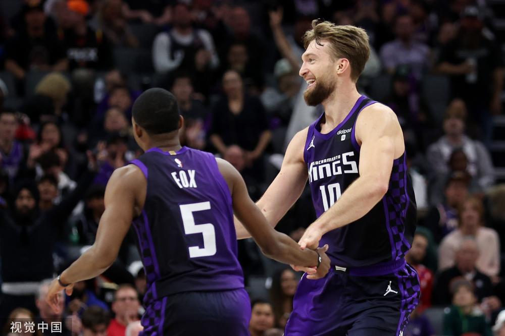 通过交流与 通过交流与