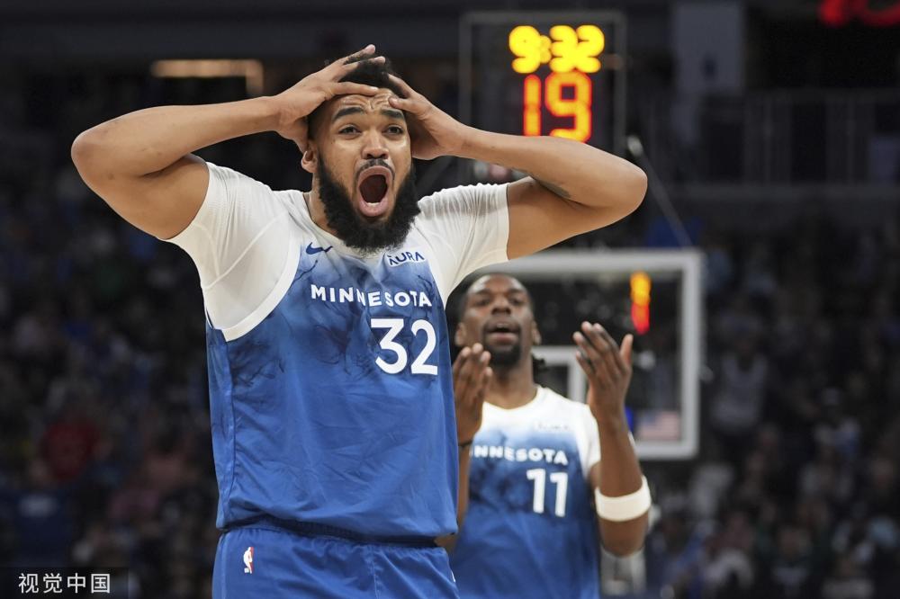 更是对他们 更是对他们