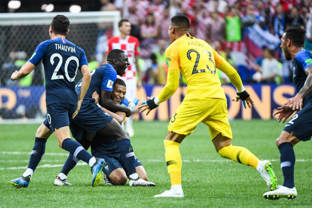 与贡萨洛不 与贡萨洛不